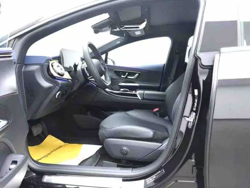 2025 Model Mercedes-Benz EQE 500 4MATIC Pioneer Edition, Automatic Transmission 图片