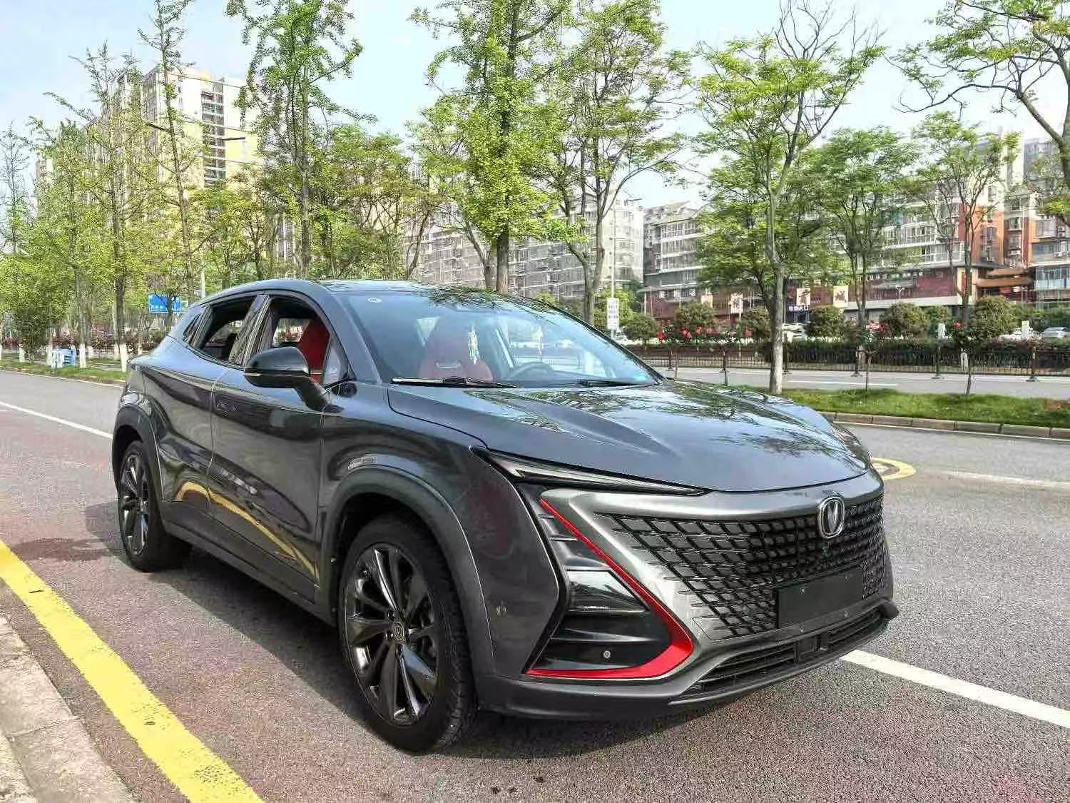 2020 Changan UNI-T 1.5T Flagship Automatic Transmission 图片