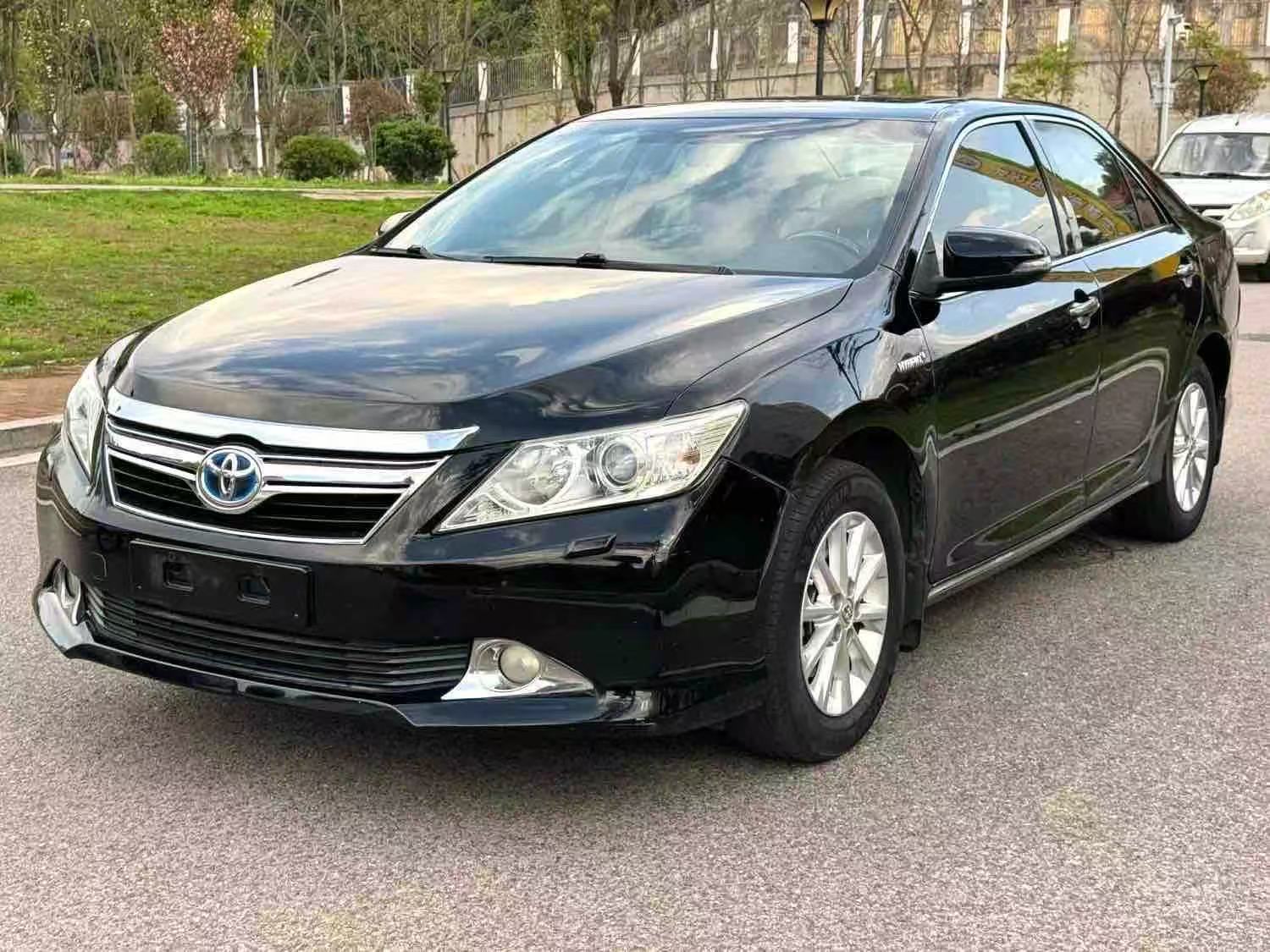 2015 Model Toyota 2.5HG CVT Luxury Navigation Edition, Automatic Transmission