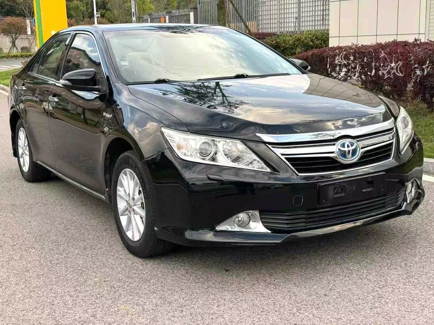 2015 Model Toyota 2.5HG CVT Luxury Navigation Edition, Automatic Transmission 图片