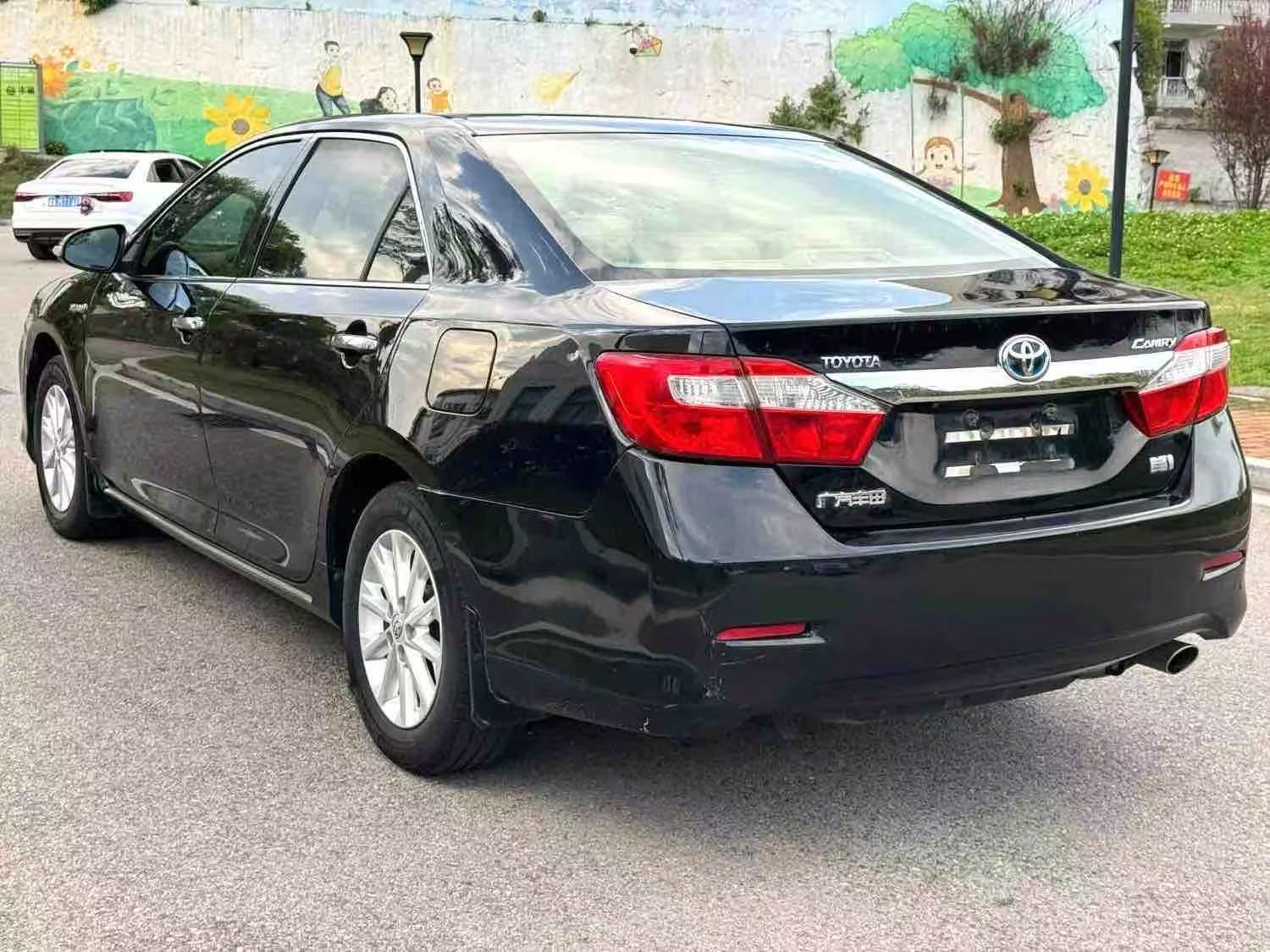 2015 Model Toyota 2.5HG CVT Luxury Navigation Edition, Automatic Transmission 图片